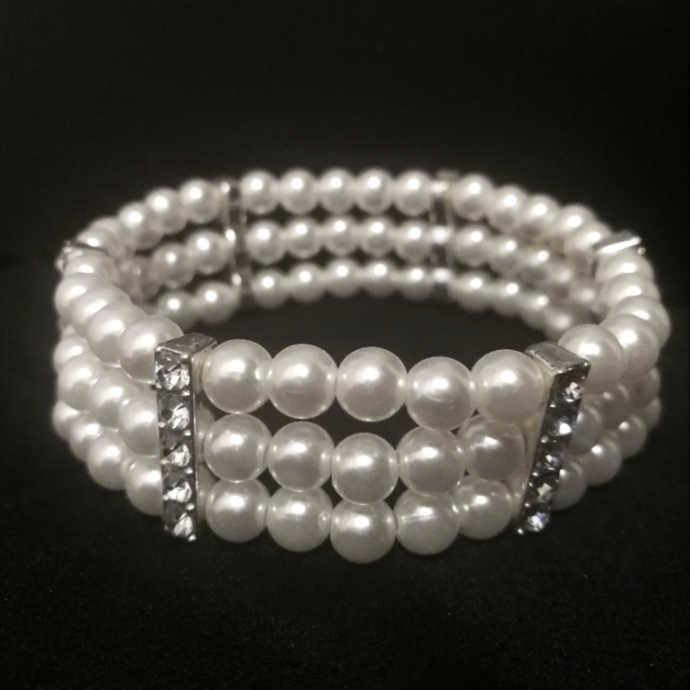Faux Pearl Bracelet